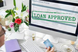Merchant Cash Advances vs. Traditional Loans