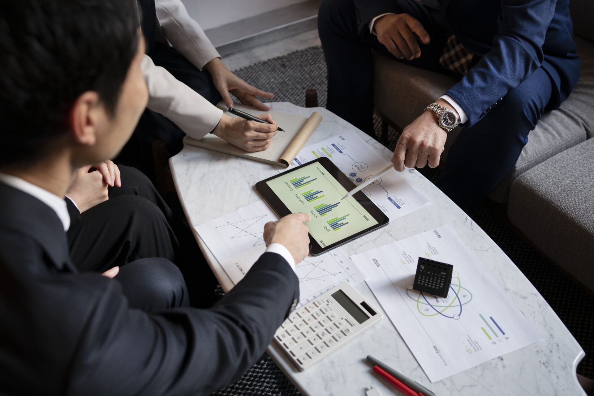 Business Debt Management Strategies That Work in 2025