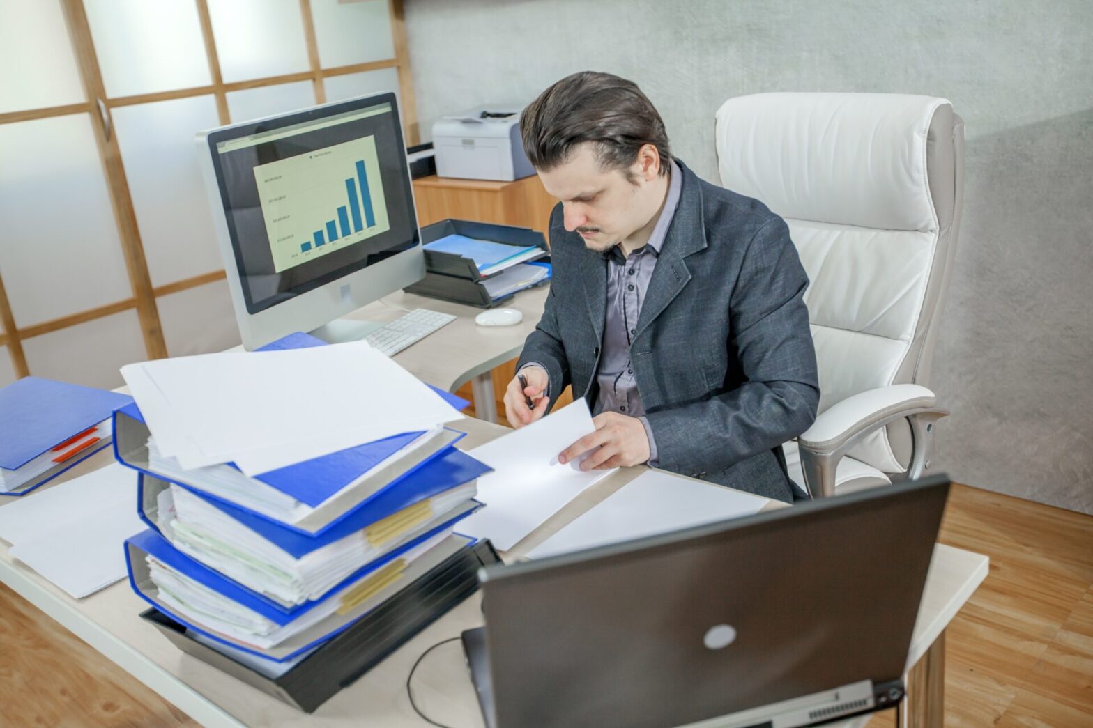Business Debt Management Strategies That Work in 2025